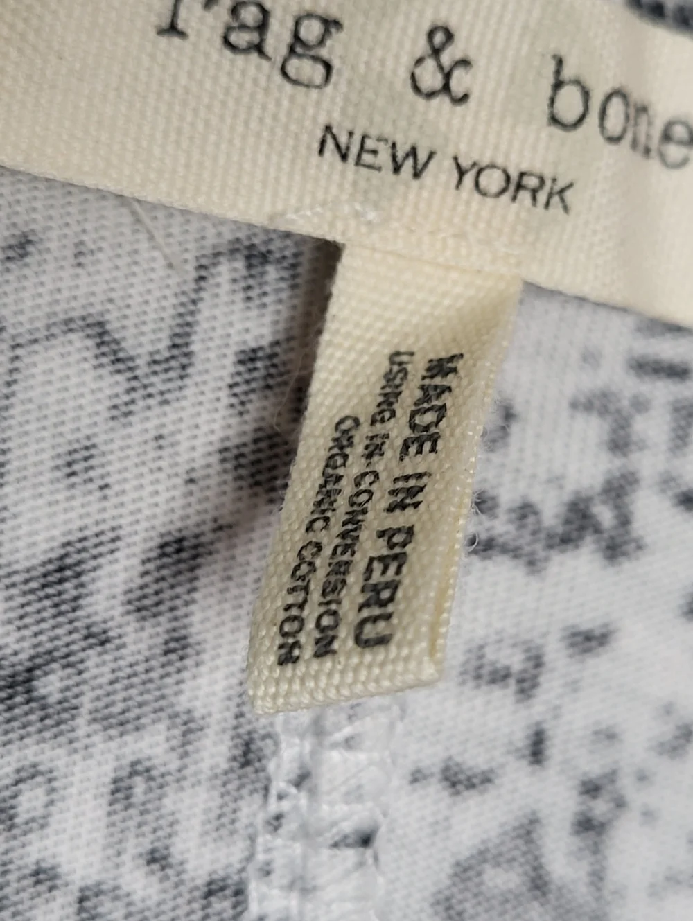 rag & bone All Over Snake Cotton Tee Classic Fit Size M Graphic Tee - Picture 9 of 11